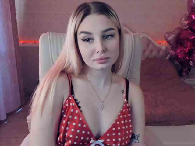 MillaDoll