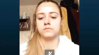 Блондинка показала себя